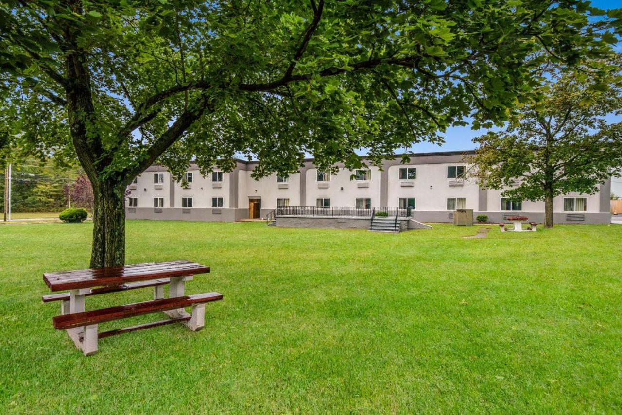 Motel 6-Tinton Falls, Nj Exterior photo